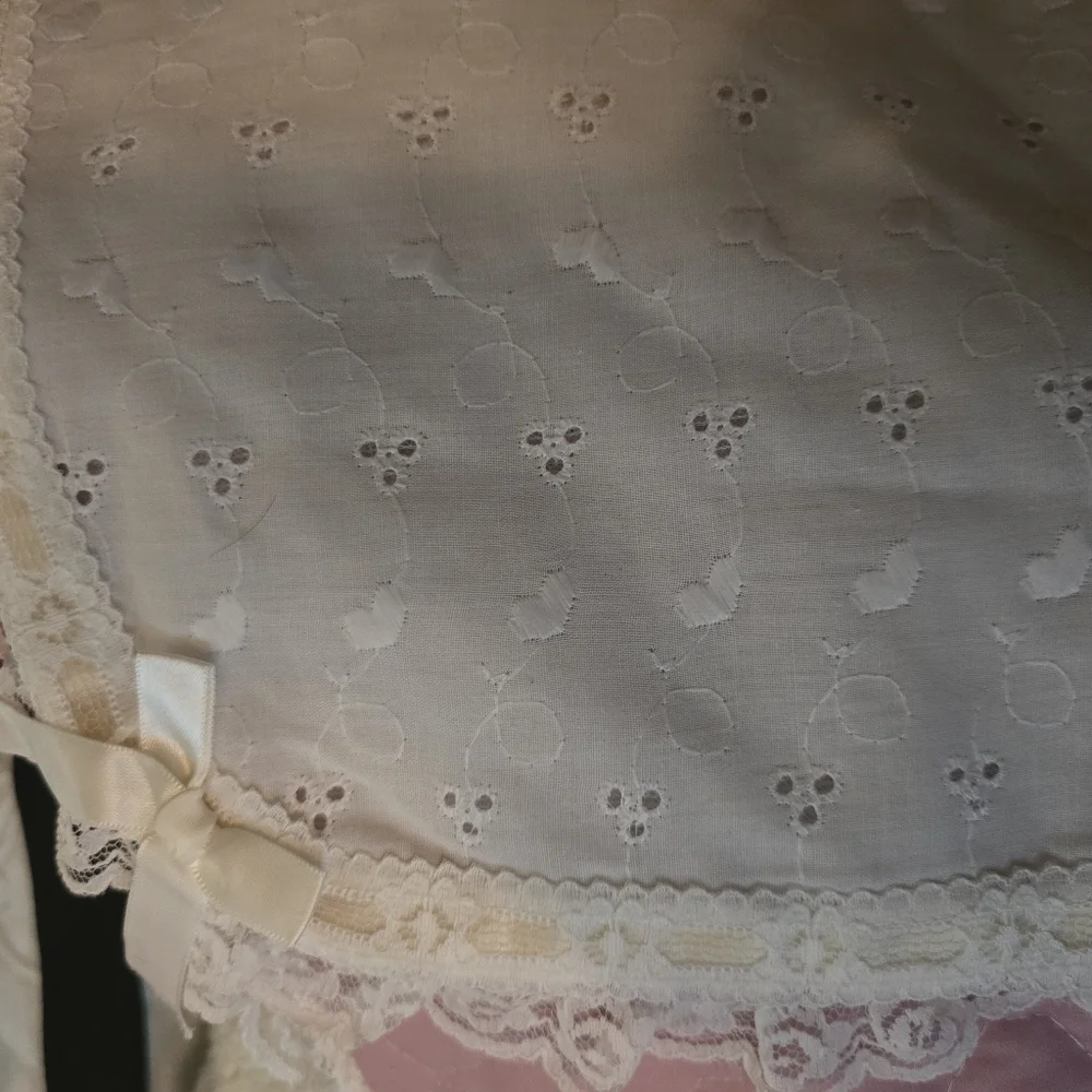 Vintage Baby Crib Quilt Handmade With Heart Pattern Handmade By Gail